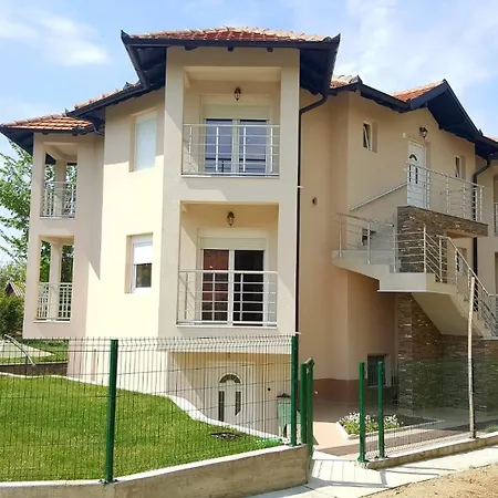 Apartmani Nataly Veliko Gradište 外观 照片