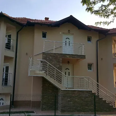 Apartmani Nataly Veliko Gradište 外观 照片
