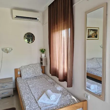 Apartmani Nataly Veliko Gradište 外观 照片