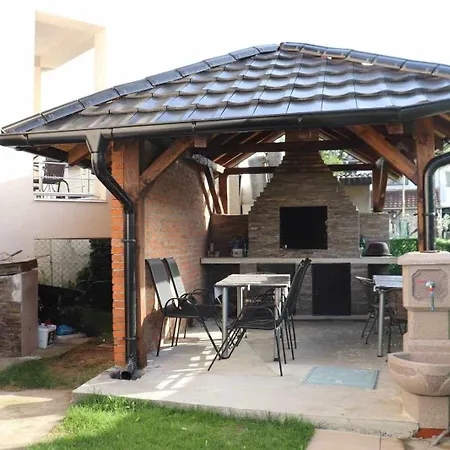 Apartmani Nataly Veliko Gradište 外观 照片